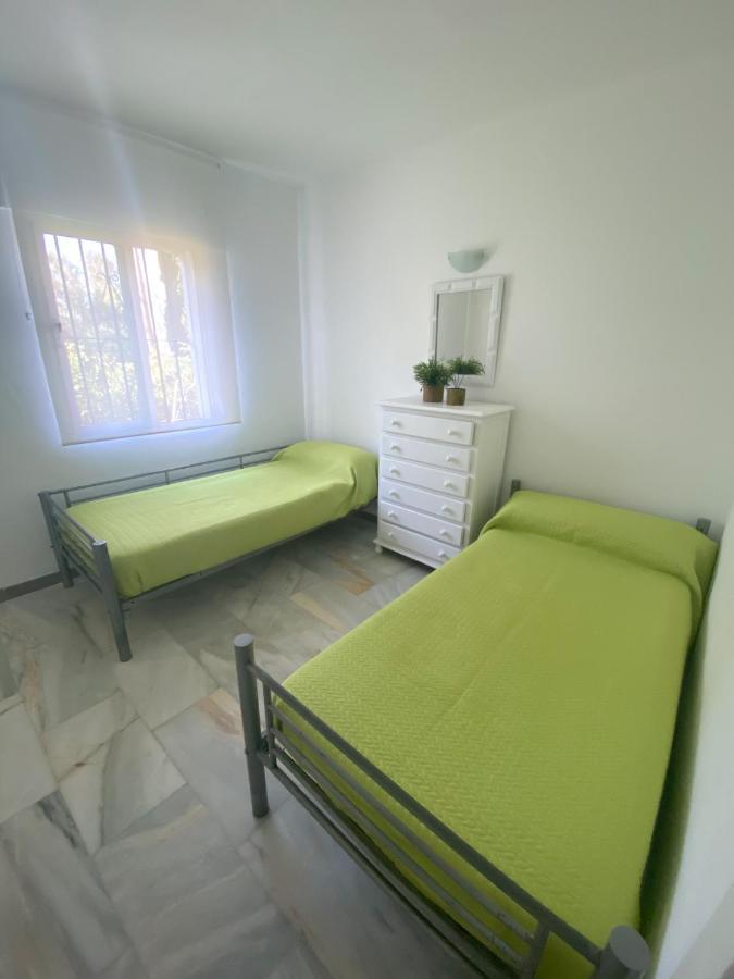 Apartamento 2 Dormitorios Al Lado De La Playa La Cala De Mijas Exteriör bild